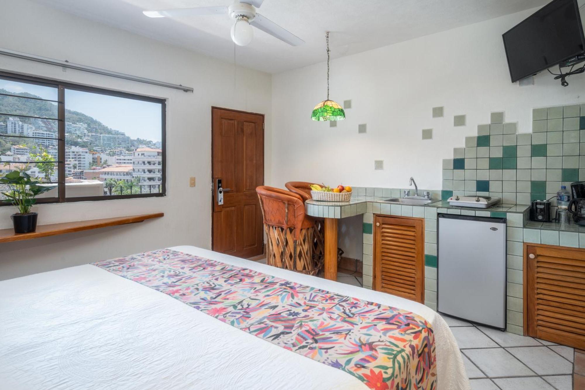 פוארטו ואלארטה Hotel Eloisa מראה חיצוני תמונה